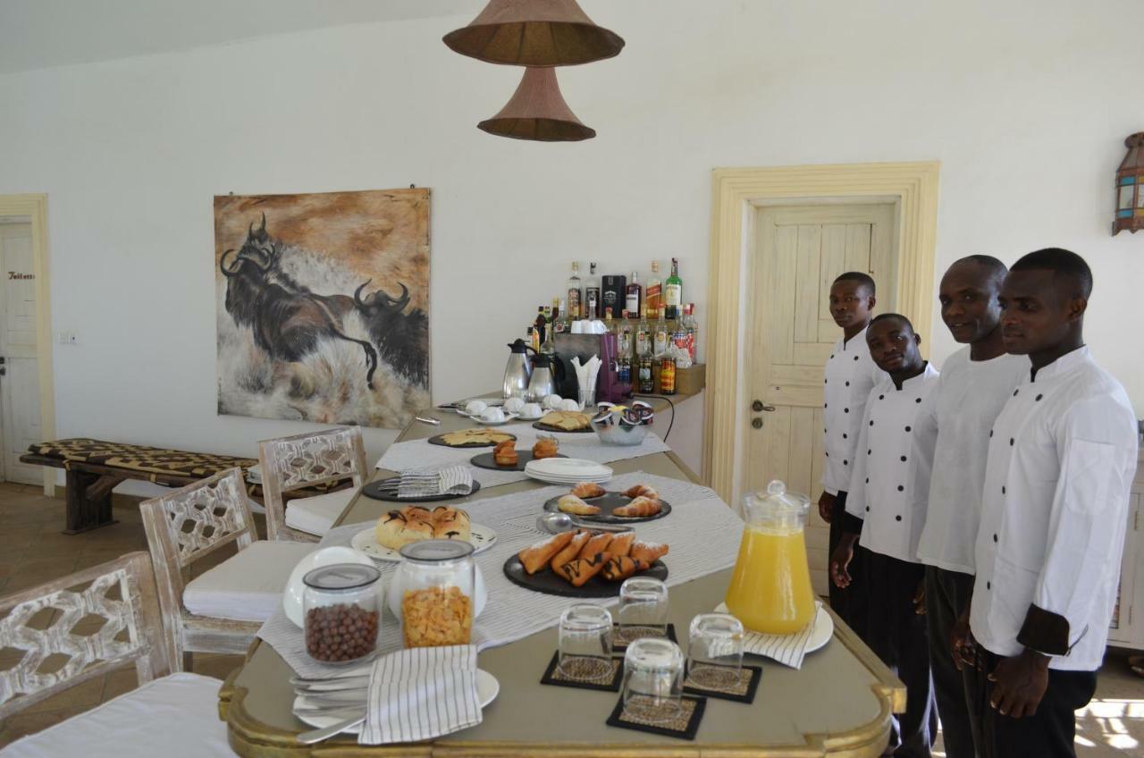 Villa Cesy Boutique Hotel Malindi Buitenkant foto